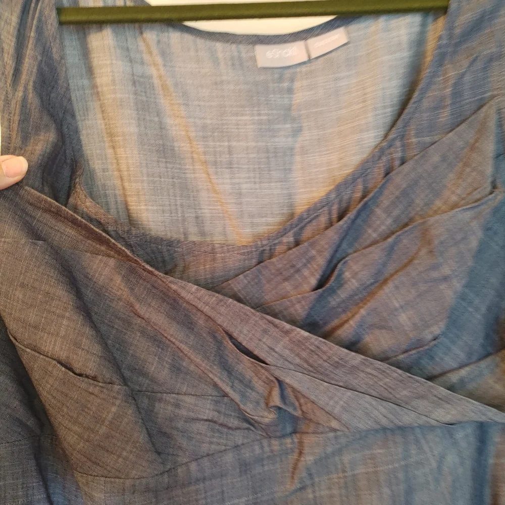 Blue Sleeveless Dress - Picture 3 of 7